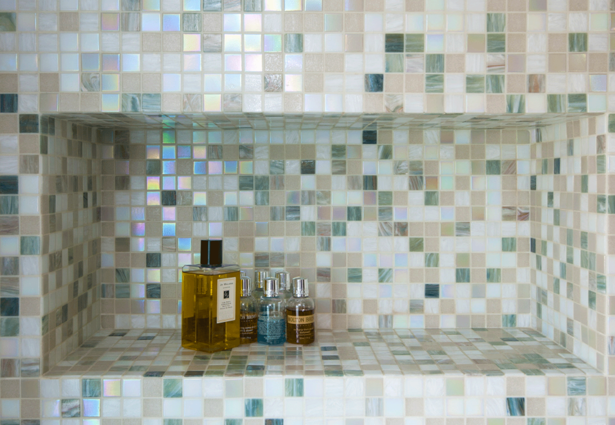 WhatWeDo_Bathroom_0010_Layer-11